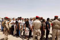 Quân đội kém cỏi, đân Iraq đổ xô đi lính bảo vệ đất nước