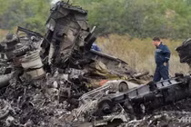Quân miền đông Ukraine sẽ trao hộp đen MH17 cho ICAO