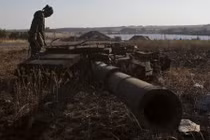 Miền đông Ukraine tĩnh lặng trước cơn bão?