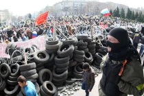 Ukraine “mở lối thoát” cho người biểu tình miền Đông