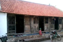 Cột nhà bỗng... nổi mặt người chấn động dư luận Nam Định