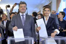 "Vua sô-cô-la" tuyên bố đắc cử chức tổng thống Ukraine