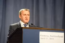 Ukraine kiên quyết không rút quân khỏi miền đông nam