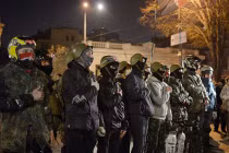 Phong trào Right Sector Ukraine bị dồn đến đường cùng