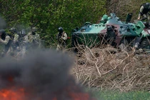 Quân đội Ukraine rút khỏi Donetsk