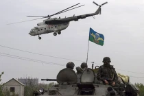 Đấu súng dữ dội vẫn tiếp tục ở trung tâm Slavyansk