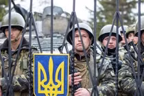 Ukraine quyết tâm không rút quân khỏi Crimea