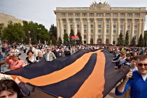 Kharkov sẽ tổ chức trưng cầu dân ý, không tham gia bầu cử TT