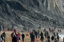 Dân Anh đổ xô tìm kho báu cổ xưa