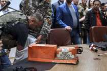 Dữ liệu hộp đen MH17 phù hợp với một vụ bắn tên lửa