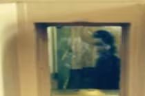 Du khách hoảng hồn với ma nữ trong nhà tù Mỹ