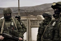 Lính Nga rút lui khỏi căn cứ vừa chiếm đóng ở Crimea