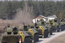 Quân đội Ukraine ở Slavyansk nhận xe bọc thép mới