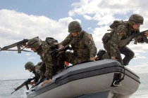 Ba Lan khẩn thiết “xin” 10.000 quân thường trú từ NATO