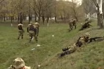 Quân đội Ukraine công kích làng miền đông qua lời kể nhân chứng