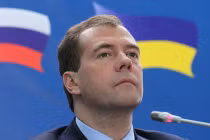 Thủ tướng Nga cảnh báo nguy cơ sụp đổ nhà nước Ukraine 