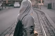 Rúng động nhiều trẻ em bị dụ dỗ tham gia đường dây buôn bán ma túy