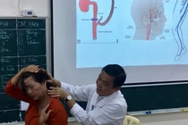 Bệnh nhân suýt vỡ túi phình động mạch gây tử vong vẫn chẩn đoán tiền đình