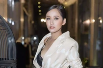 Cách mặc suit khoe nội y siêu gợi cảm của Mai Phương Thúy, Tú Anh