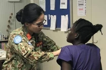 Cứu vợ con Thống đốc Bang Bentiu, bác sĩ Việt bất ngờ được tặng bò