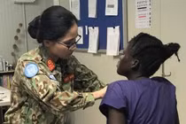 Cứu vợ con Thống đốc Bang Bentiu, bác sĩ Việt bất ngờ được tặng bò