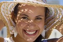 8 bí quyết ngăn ngừa nếp nhăn giúp chị em giữ làn da tươi trẻ