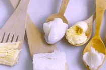 Có nên dùng mỡ để thay thế dầu ăn? Một loại mỡ được khuyên nên sử dụng nhưng người Việt ít dùng