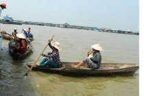 Cuộc sống lay lắt của người gốc Việt ở Campuchia