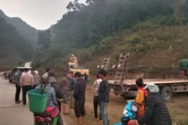 Khai thác Talc trái phép ở Sơn La: Lượng khoáng sản trong núi bốc hơi đi đâu?