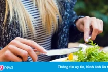 Loại vi khuẩn dễ nhiễm phải khi ăn đồ sống có nguy hiểm?