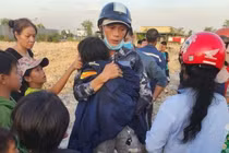  Bị nạn vì "hố công trình"... những trường hợp may mắn thắng tử thần 