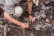 Phát hiện mộ cổ thần bí 3.000 tuổi của một vị pháp sư 