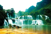 Công viên địa chất Cao Bằng- “viên ngọc xanh” của vùng Đông Bắc.