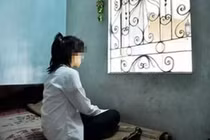 Choáng vụ nữ sinh lớp 7 tự sinh con trong nhà tắm ở Bắc Giang