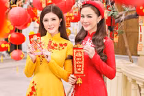 Nên mặc màu gì trong ngày mùng 1 Tết để cả năm may mắn?