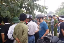 Thi thể thiếu nữ bị trùm bạt để ven đường lộ sự thật kinh hoàng