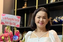 Mẹ Đinh Ngọc Diệp: U70 vẫn là nàng Bạch Tuyết trong mắt con gái