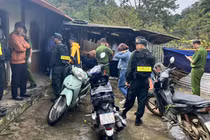 Xác nữ giới trong căn nhà vắng và khoản tiền lớn dưới đệm giường