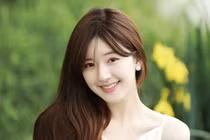 Nữ diễn viên nào là người bị blogger nổi tiếng họ Đồng bóc phốt? 