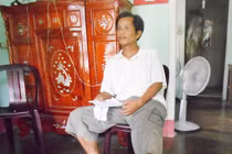 Đánh ghen... lột truồng cặp “gian phu dâm phụ”