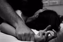 Một đêm 2 lần làm nhục chị hàng xóm