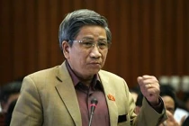 “1.000 người làm 700m đường” khiến dư luận “dậy sóng“