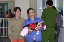 3 trẻ tử vong: Bộ trưởng Y tế có thấu nỗi đau?