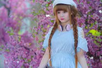 Không thể tin nổi cô gái Gia Lai giống hệt búp bê