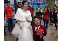 Đám cưới cổ tích ở Nghệ An của nàng Bạch Tuyết và chú lùn
