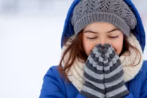 Công thức giữ ấm với 3 lớp áo ngay cả khi trời đổ tuyết