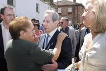 Hy hữu chuyện cả làng thành triệu phú sau một đêm