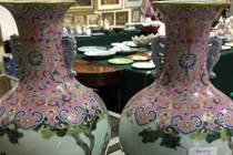 Đột nhiên có 5 tỷ nhờ 2 chiếc bình gốm sứt mẻ