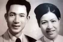 Chuyện chưa kể về vợ chồng tỷ phú hiến hơn 5000 lượng vàng