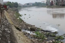 Nhà máy giấy gây ô nhiễm sông Lạch Tray bị phạt 400 triệu